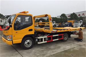 子长哪里有拖车服务